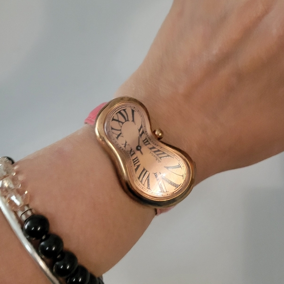 💯% AUTHENTIC SALVADORE DALI MELTING SOFT WATCH VINTAGE NEVER WORN HTF - Picture 4 of 12